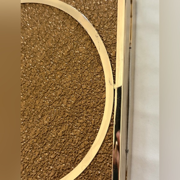 BCBGeneration Gold Square Shoulder Bag with Gold Link Strap NWOT - Picture 3 of 12